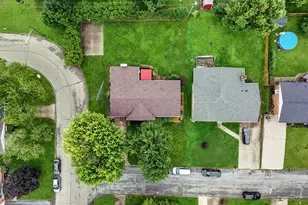 327 S Chippewa Dr, Greenville, OH 45331 - Photo 43