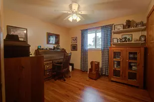 327 S Chippewa Dr, Greenville, OH 45331 - Photo 15