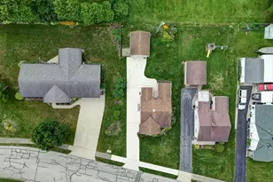 111 W Harmon Dr, Greenville, OH 45331 - Photo 11