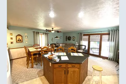 310 Woodview Drive, Bellefontaine, OH 43311 - Photo 7