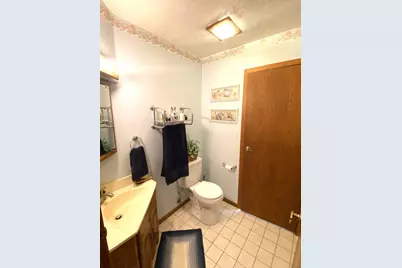 310 Woodview Drive, Bellefontaine, OH 43311 - Photo 11