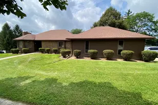 310 Woodview Dr, Bellefontaine, OH 43311 - Photo 25