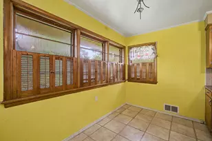 306 E Meeker Ave, Greenville, OH 45331 - Photo 11