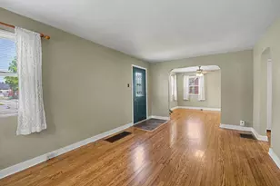 1110 Long St, Troy, OH 45373 - Photo 7