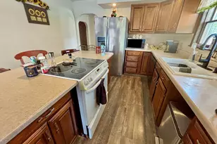 407 W 1st St, Arcanum, OH 45304 - Photo 7