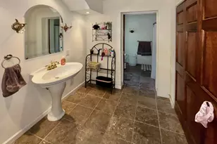 407 W 1st St, Arcanum, OH 45304 - Photo 17