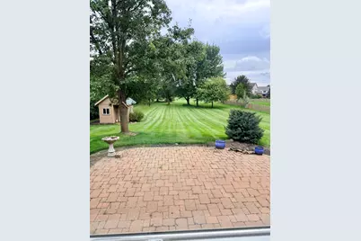 2550 Meadowpoint Drive, Troy, OH 45373 - Photo 5