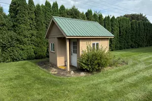 2550 Meadowpoint Dr, Troy, OH 45373 - Photo 9