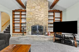 2425 Greenlawn Dr, Troy, OH 45373 - Photo 25