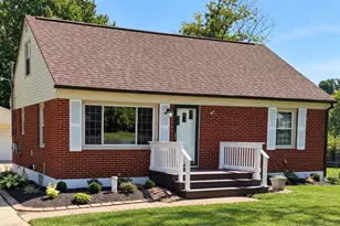 1652 Ridgeway Dr, Springfield, OH 45506 - Photo 1
