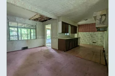 236 W Singer Street, Springfield, OH 45506 - Photo 5