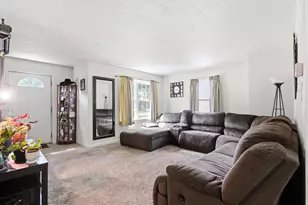 4933 Lindbergh Blvd, Dayton, OH 45449 - Photo 3