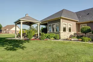 6414 Willow Lake Dr, Greenville, OH 45331 - Photo 17