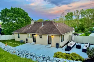 1370 Maple Leaf Ct, Sidney, OH 45365 - Photo 5