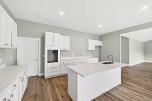 9907 Barnum Rd, Piqua, OH 45356 - Photo 19