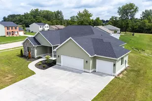 9907 Barnum Rd, Piqua, OH 45356 - Photo 37