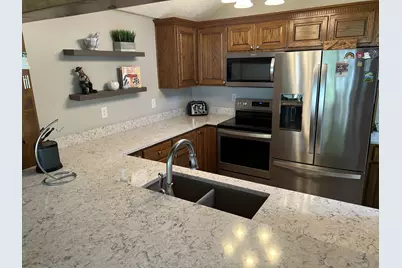 21 Breezewood Lane, Saint Marys, OH 45885 - Photo 9