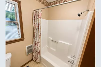 218 Harrison Street, Kenton, OH 43326 - Photo 9