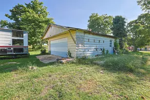 8021 Troy Rd, New Carlisle, OH 45344 - Photo 27
