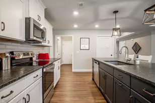1004 Plymouth Ct, Troy, OH 45373 - Photo 13