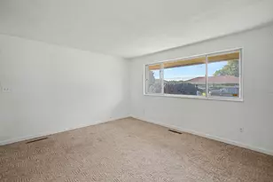 4451 Longfellow Ave, Dayton, OH 45424 - Photo 7