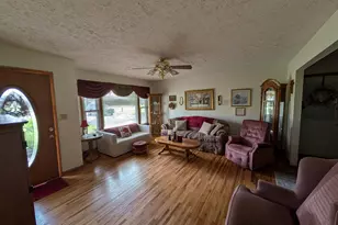 165 Meadowlane Dr, Sidney, OH 45365 - Photo 3