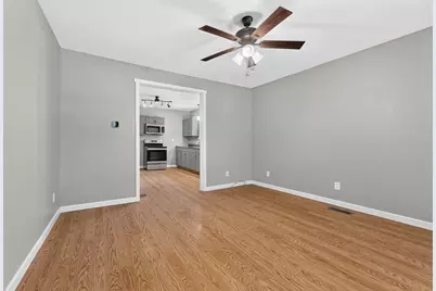 110 N Walker Street, De Graff, OH 43318 - Photo 5