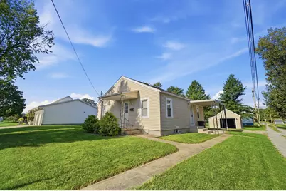 807 Court Street, Wapakoneta, OH 45895 - Photo 3