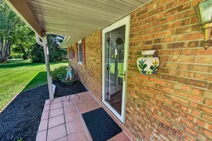 201 Brookside Dr, New Carlisle, OH 45344 - Photo 7