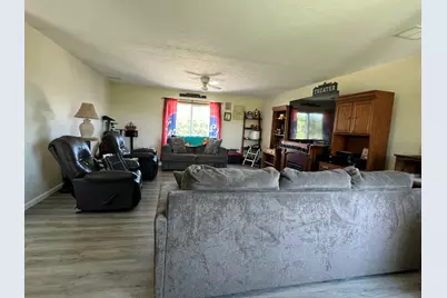 301 Jefferson Street, Quincy, OH 43343 - Photo 7