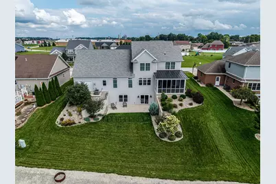 354 Miami Erie Circle, Saint Marys, OH 45885 - Photo 5