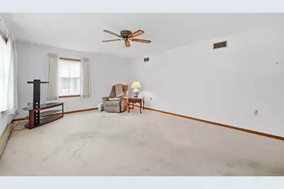 219 N Smith Street, New Carlisle, OH 45344 - Photo 9