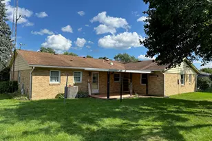219 N Smith St, New Carlisle, OH 45344 - Photo 5