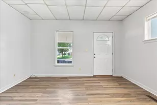 504 N Detroit St, Bellefontaine, OH 43311 - Photo 9