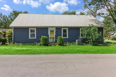 12066 Urbana Street, Middleburg, OH 43336 - Photo 3