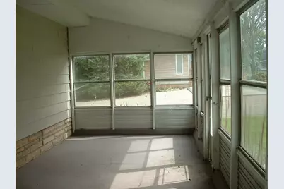 19220 Spring Street, Saint Johns, OH 45884 - Photo 9