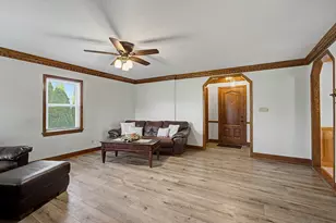 640 W Main St, Tipp City, OH 45371 - Photo 7