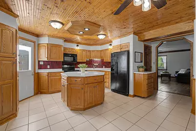 640 W Main Street, Tipp City, OH 45371 - Photo 13