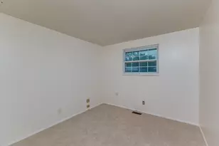 705 Kirkwood Dr, Vandalia, OH 45377 - Photo 17