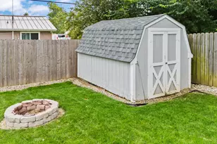 137 Ark Ave, Greenville, OH 45331 - Photo 9