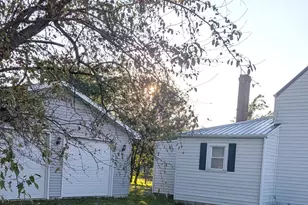 530 Touvelle St, Celina, OH 45822 - Photo 3