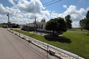 13091 Luthman Rd, Minster, OH 45865 - Photo 3