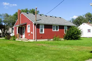 617 E Pike St, Jackson Center, OH 45334 - Photo 17