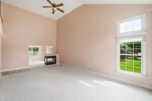 2091 Waterfall Ln, Vandalia, OH 45377 - Photo 7