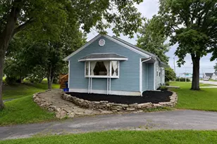 855 N Spruce St, Saint Marys, OH 45885 - Photo 3