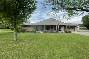 468 Kiser Lake Rd, Saint Paris, OH 43072 - Photo 1