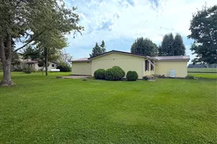 11265 Hoghe Rd, Van Wert, OH 45891 - Photo 9