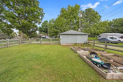 417 E Brown Avenue, Bellefontaine, OH 43311 - Photo 43