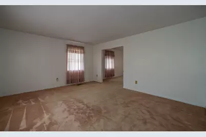 4012 Quail Bush Drive, Dayton, OH 45424 - Photo 11
