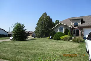 2000 Indian Ridge Dr, Piqua, OH 45356 - Photo 23